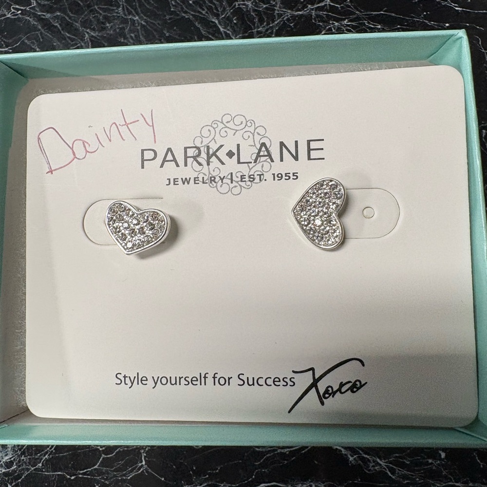 Park Lane heart earrings new